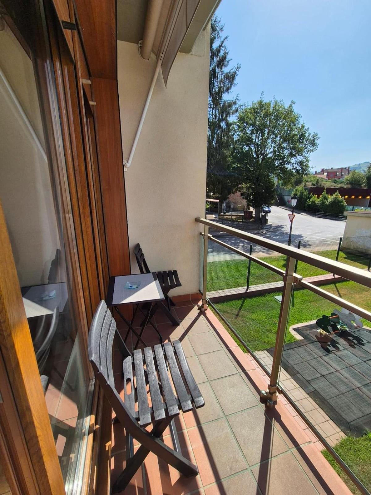 דירות Onís Jardines Del Sella מראה חיצוני תמונה